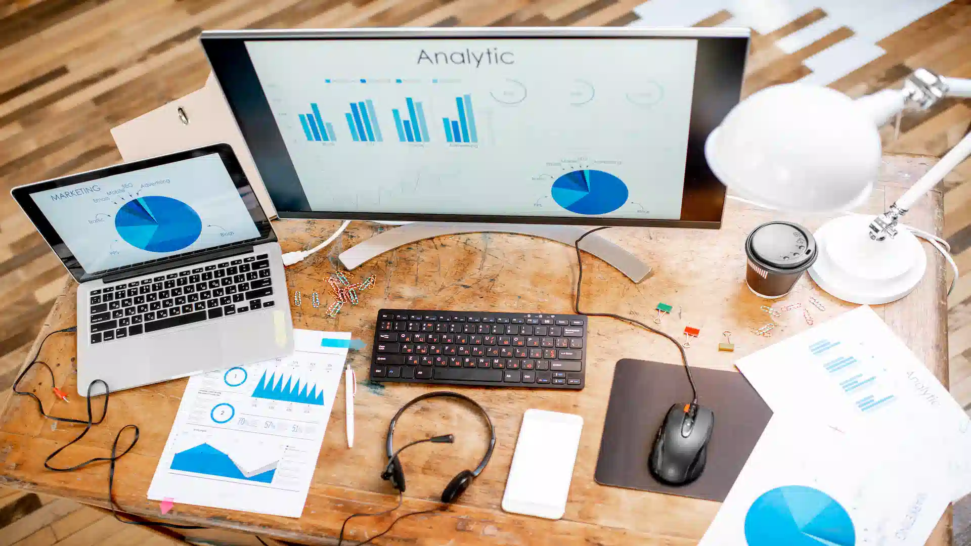 The Impact of Strategic Software Consulting on Start-ups and Enterprises
